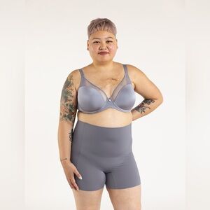 Understance Mesh Contour FlexWire Plunge Bra size 46C Silver Everday Comfy